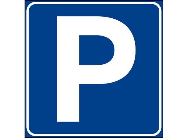 Parking - Ferrere (via IV Novembre)